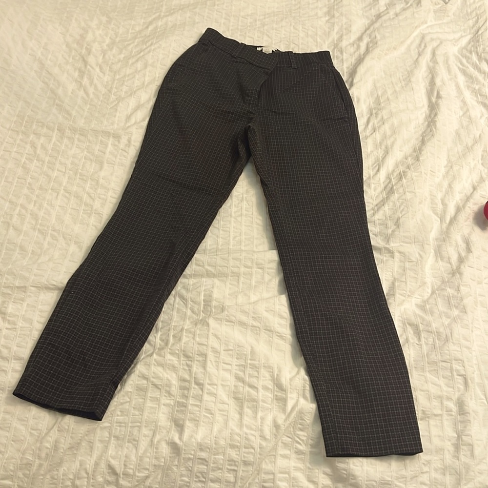 H&M herringbone like new stretchy slacks.